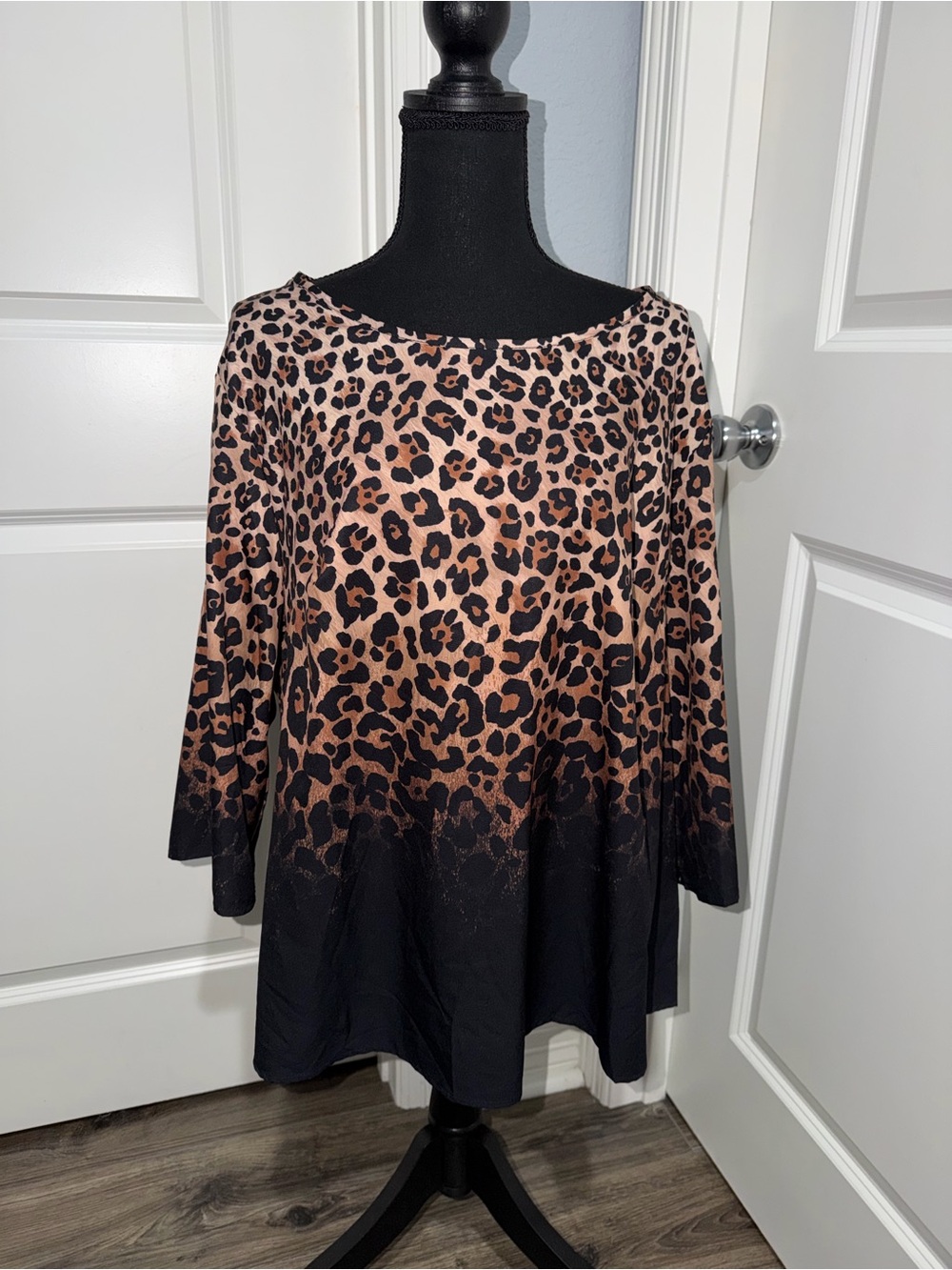 Women's Leopard Print Boatneck Tunic - Black and Brown size 2XL